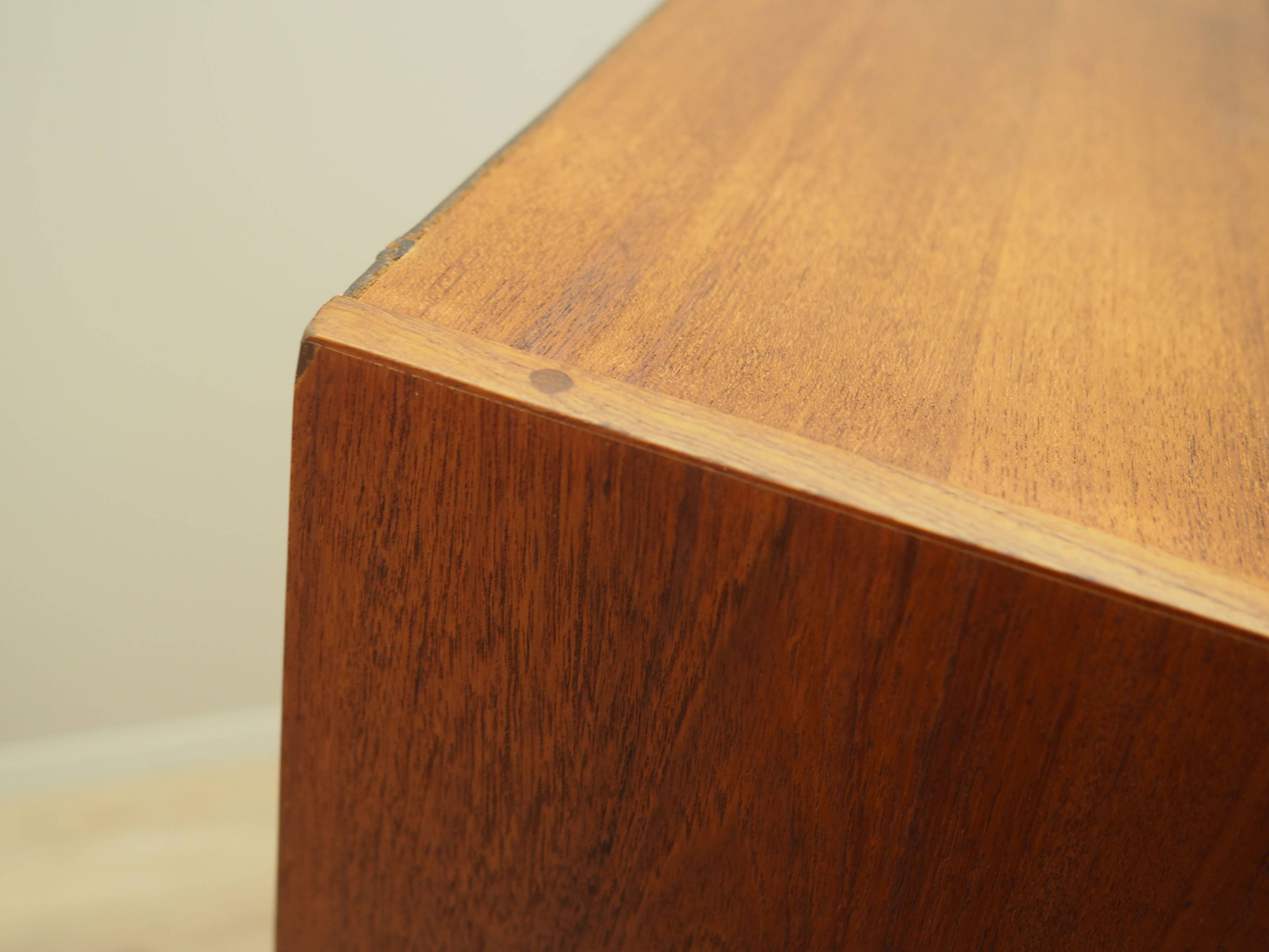 Bibliothèque en teck, design danois, années 1970, production : Danemark