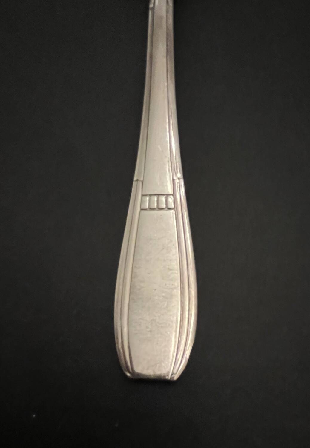 12 silver-plated Art Deco cutlery sets