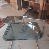 Glass nesting table