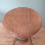 Screw watchmaker's stools