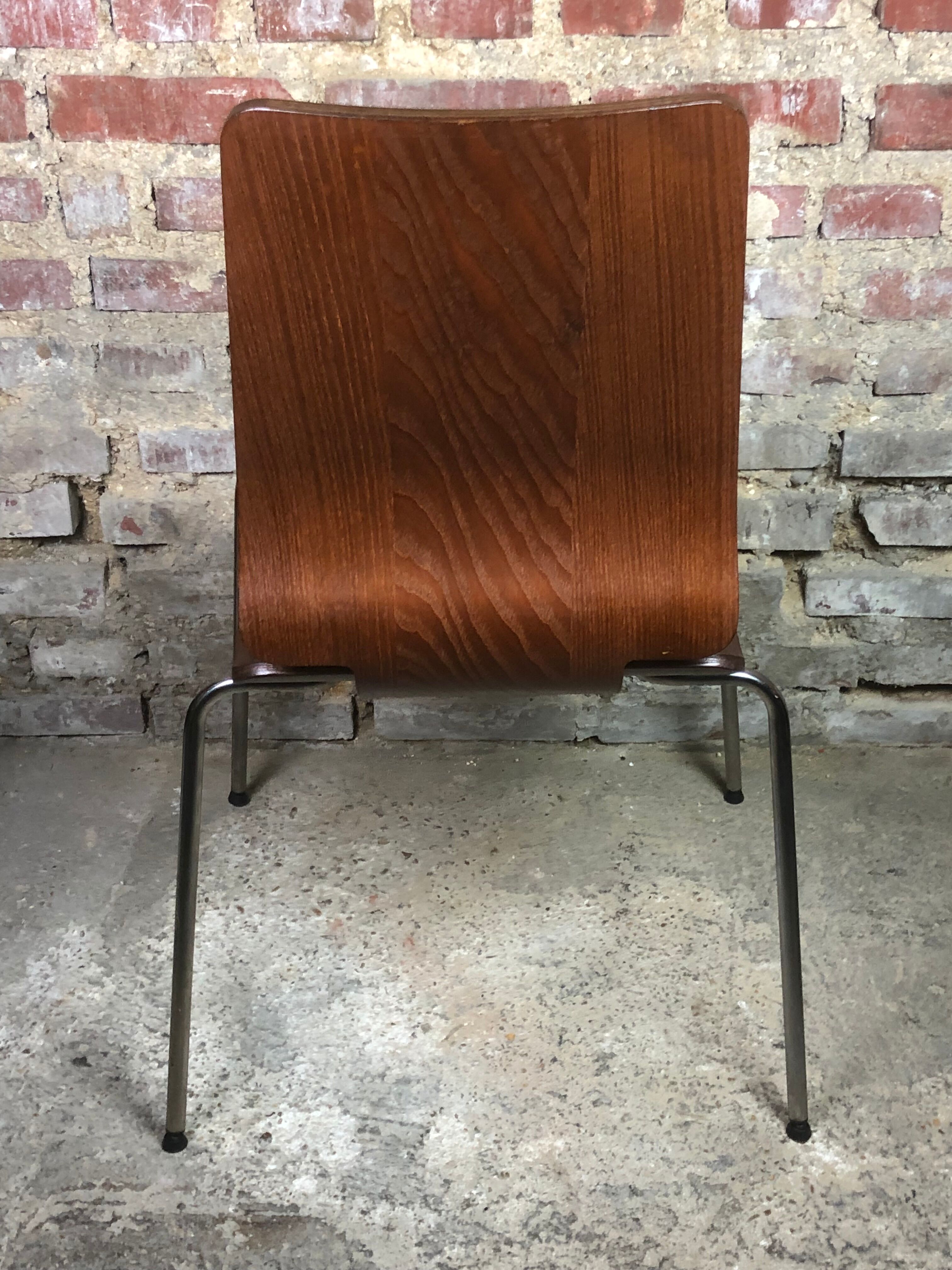 Vintage Scandinavian chairs in thermoformed wood 1970