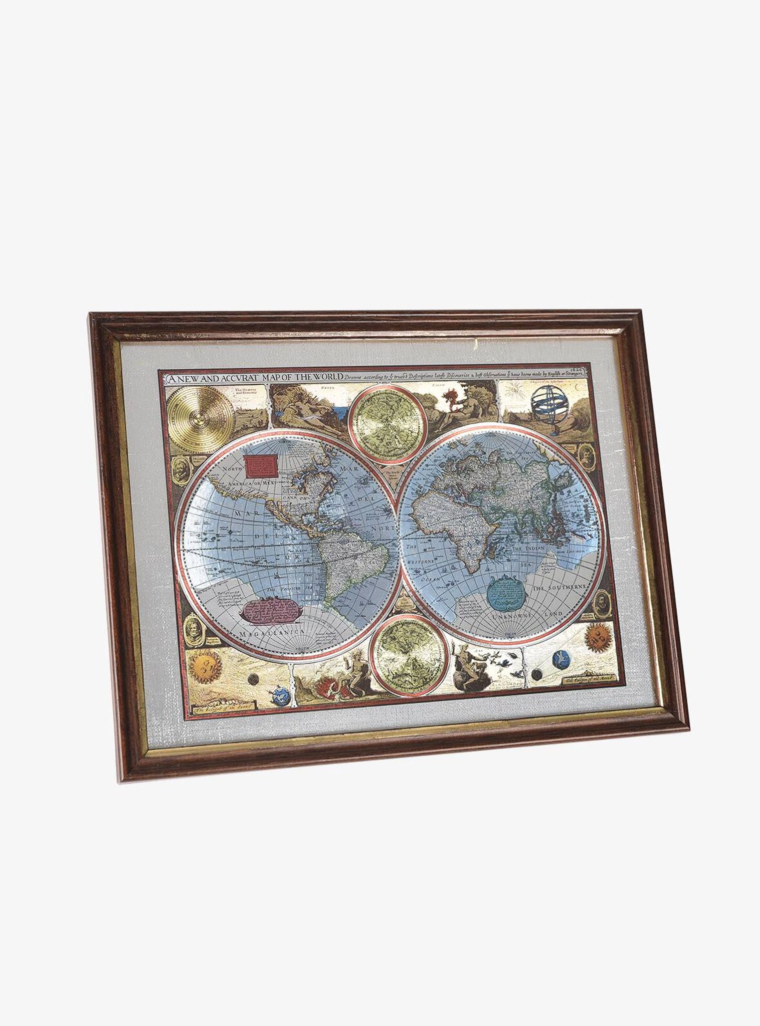 Carte accvrat avec cadre en bois