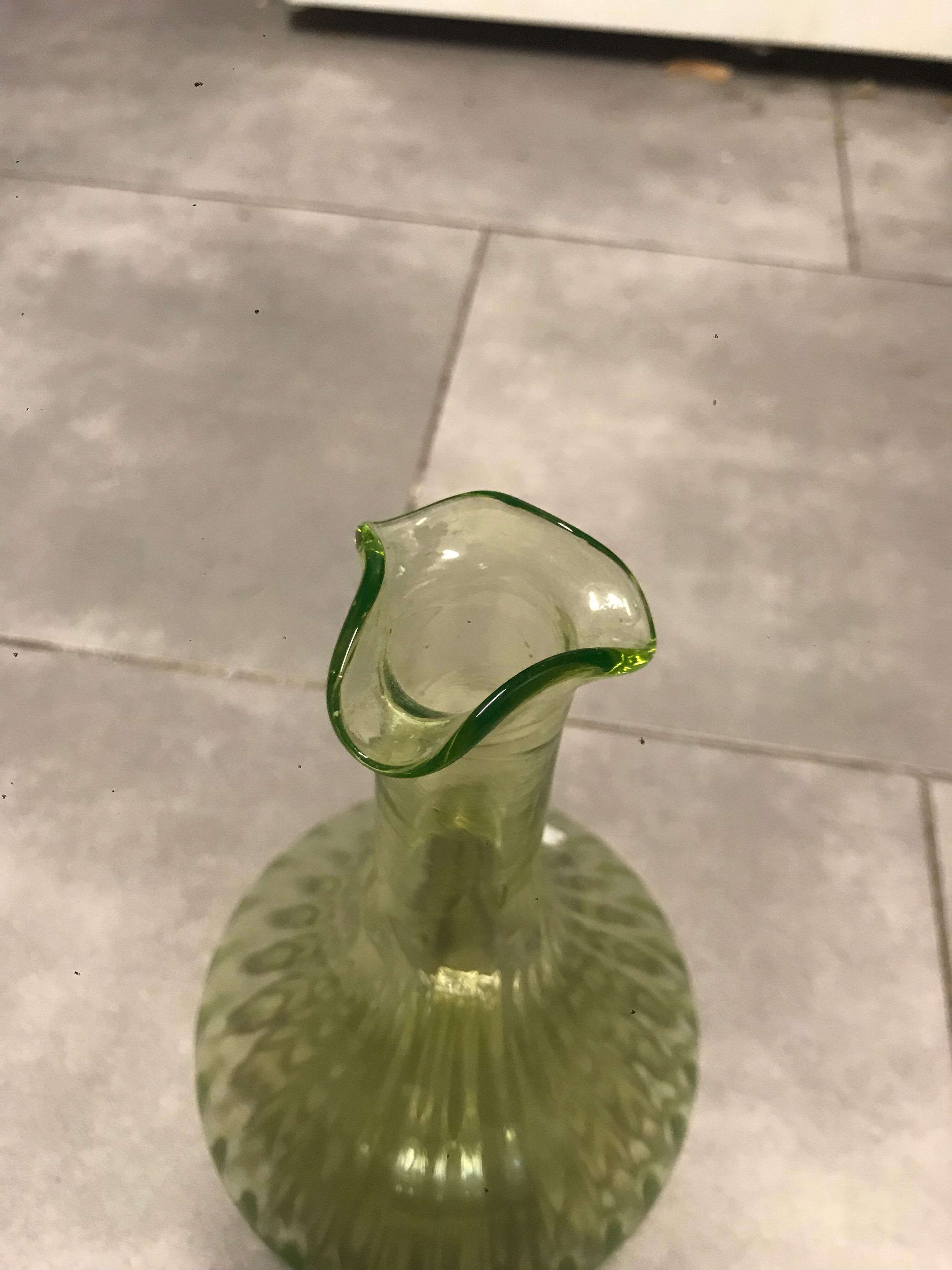Glass vase