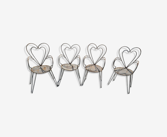 Chaises de jardin en fer en forme de coeur