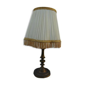 Brass foot lamp