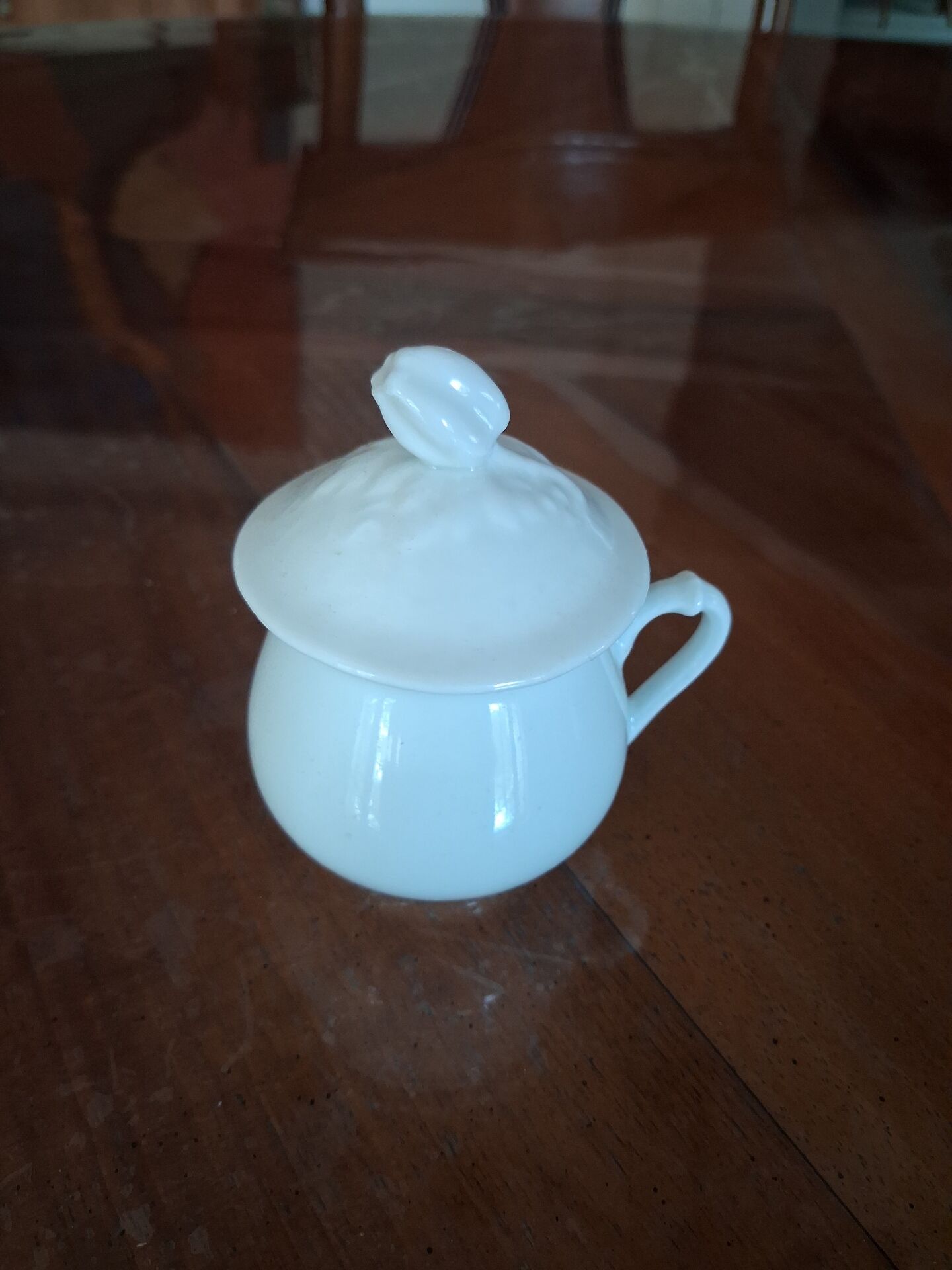 Cream service