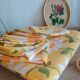 Set yellow tablecloth marguerite pattern and 8 vintage napkins