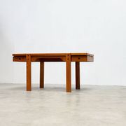 Bureau en pin original des années 1970