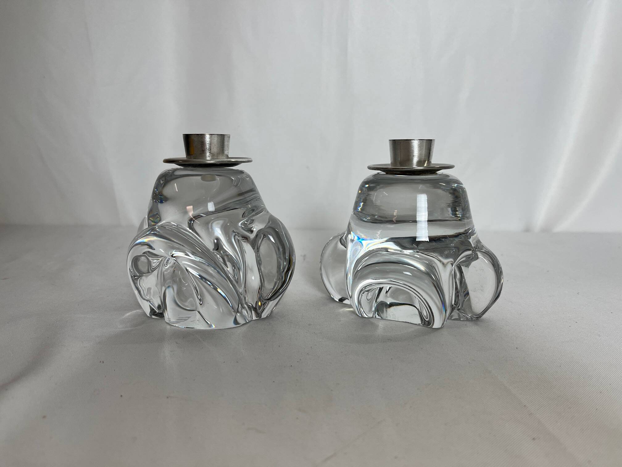 Tableware pair of crystal candlesticks JB France 20th century