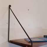 String style shelves
