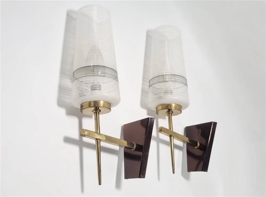 Pair of wall sconces
