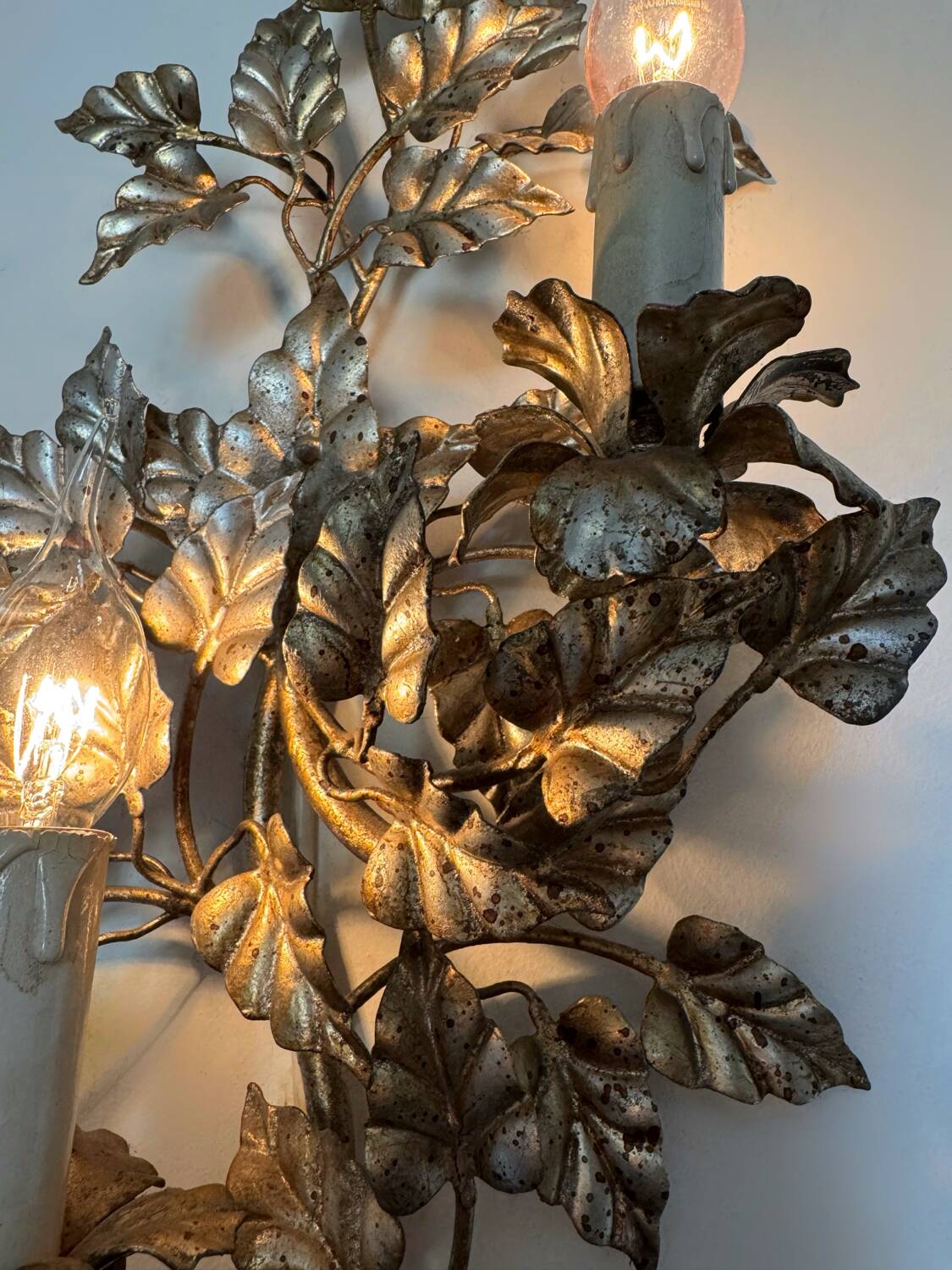 Florentine foliage applique from the 1960s.