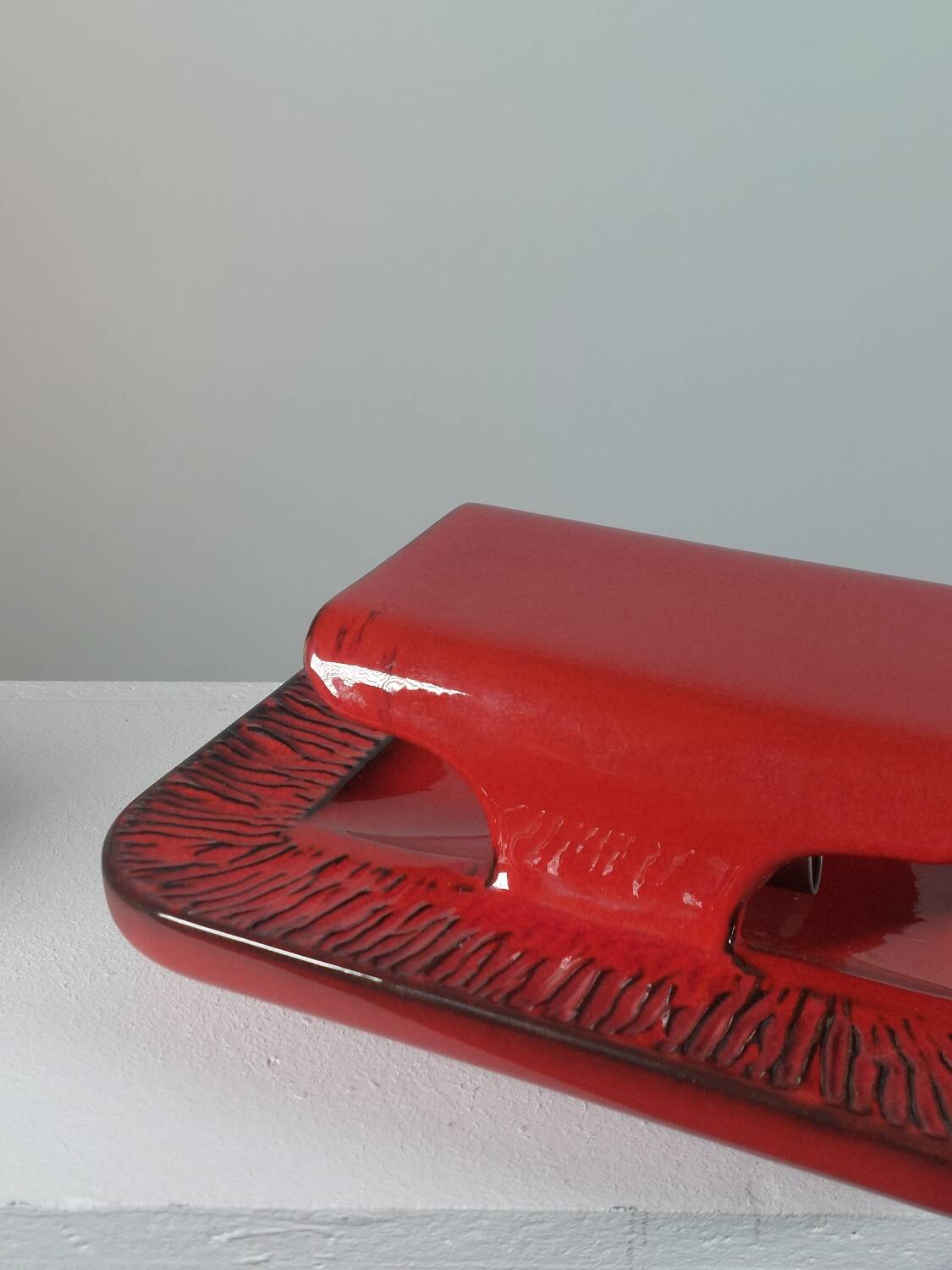 Vintage ceramic wall lamp from the 1970s.