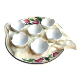 Plat à oeufs ou oeufrier en barbotine trompe l'oeil signé GD Paris Déposé