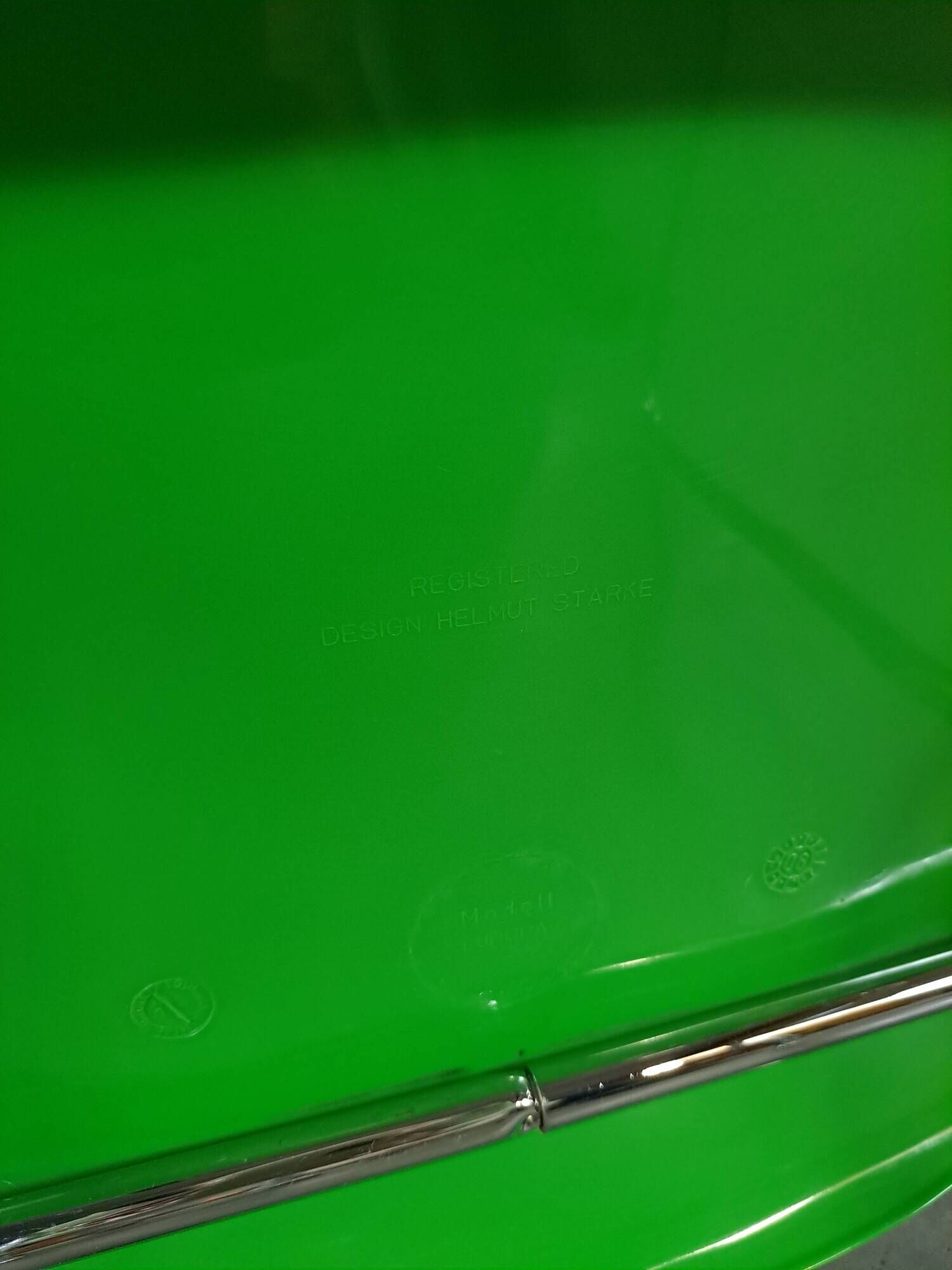 Set groene kunststof chromen buisframe stoelen Helmut Starke Zweden