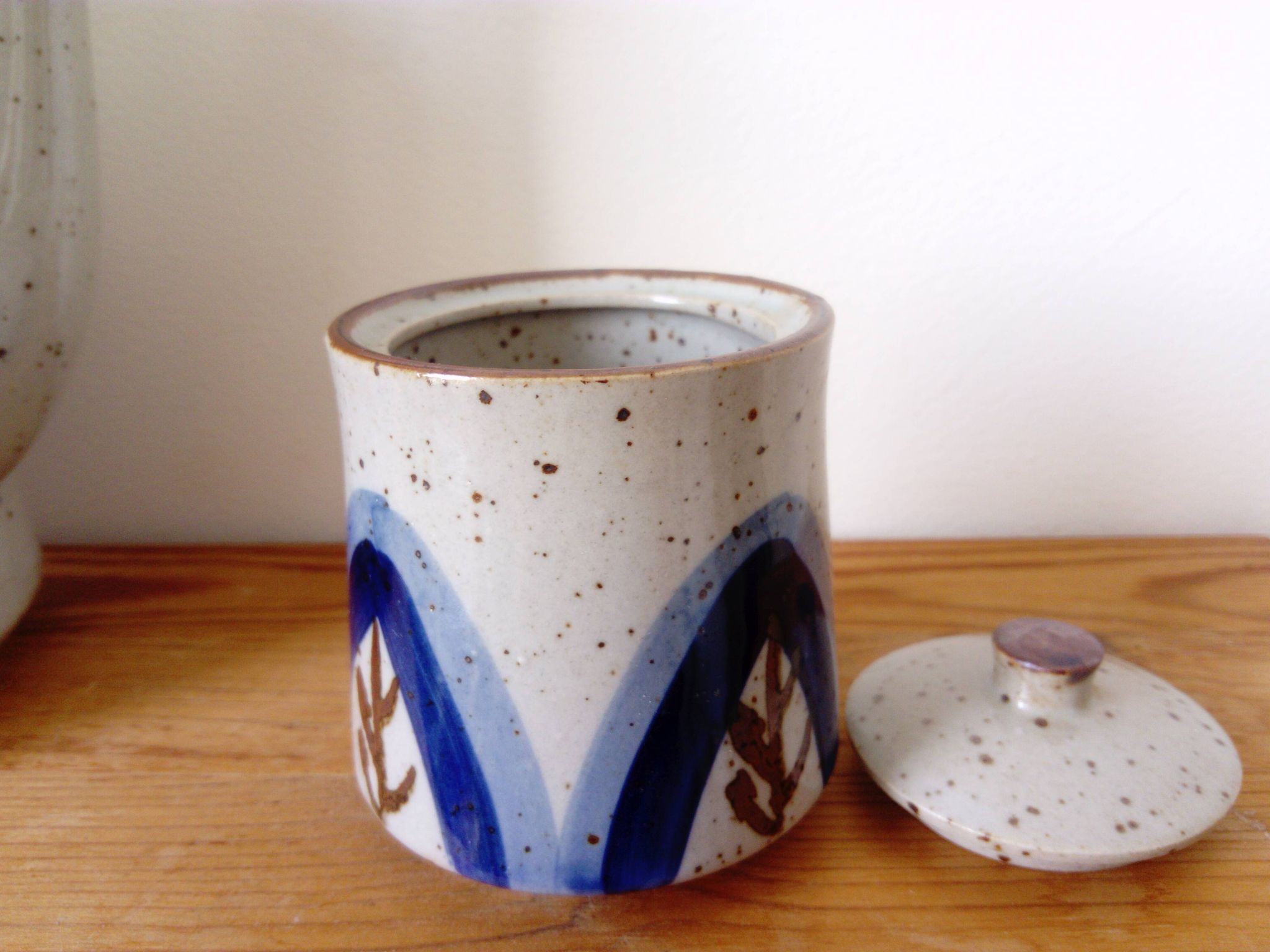 Cafetière et sucrier vintage