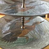 Servant, metal cake display