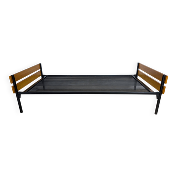 Lit day bed 60'