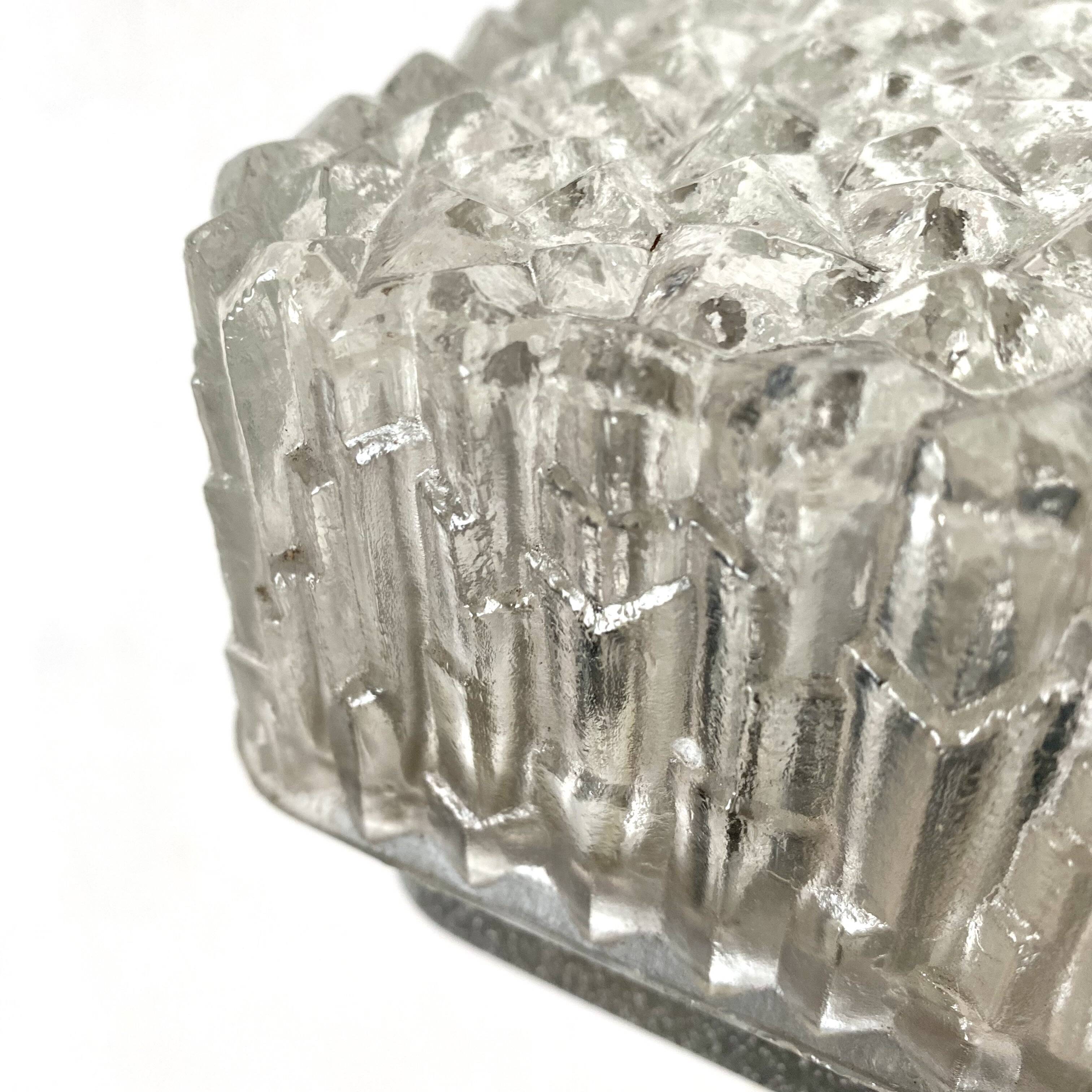 Plafonniers carrés en verre holophane, années 1960-1970