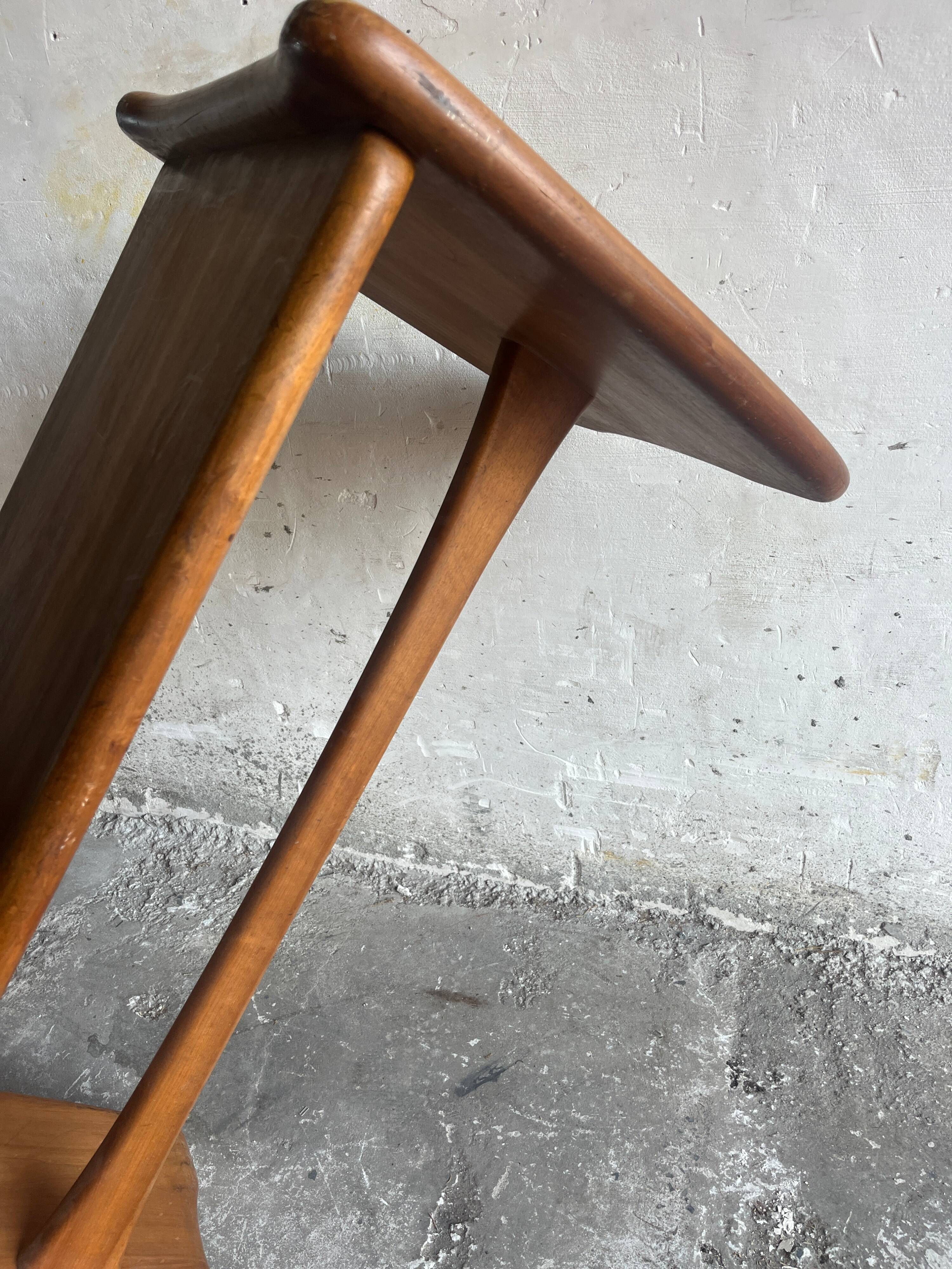 Vintage sculptural coffee table in wood
