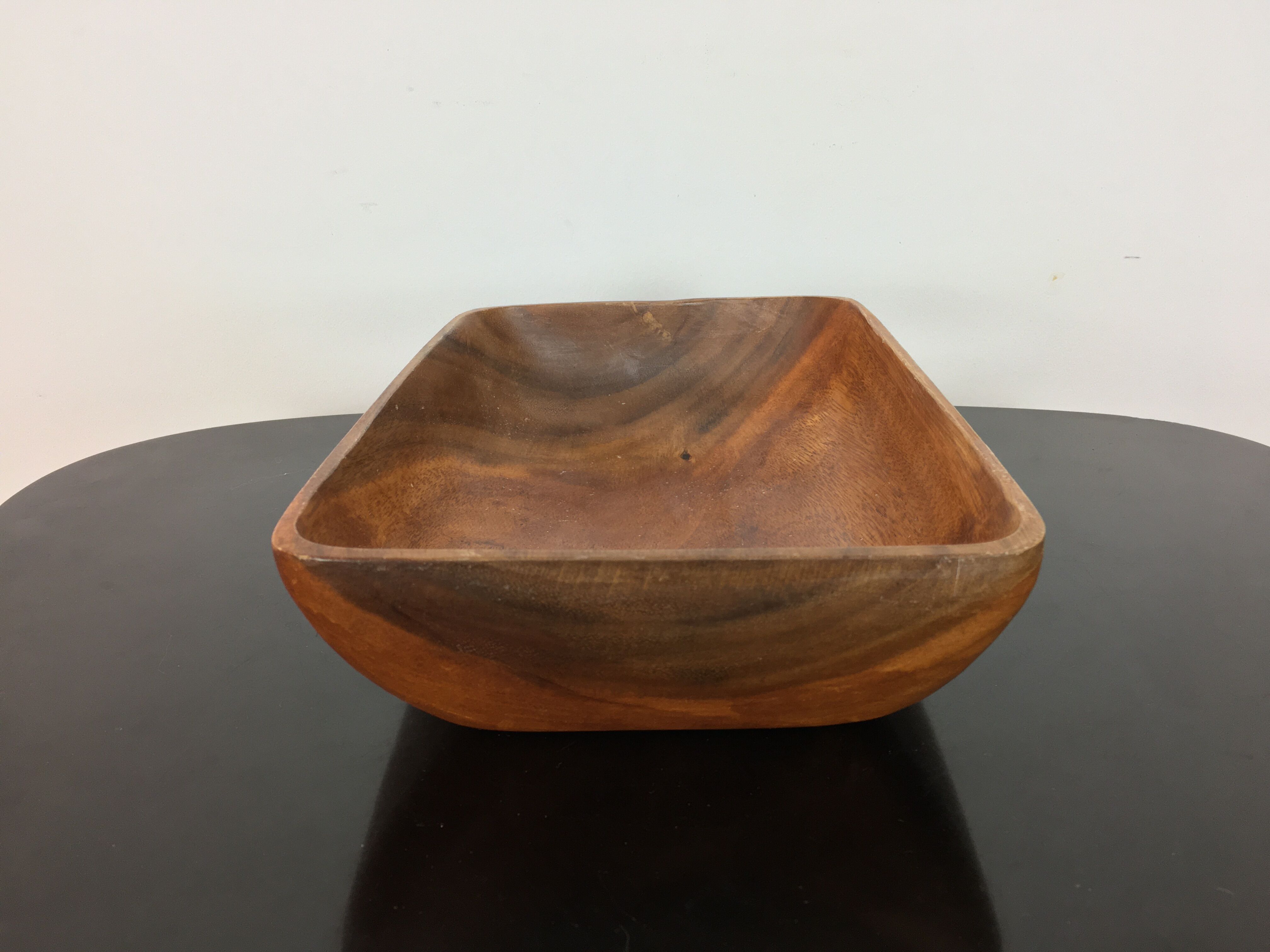 Scandinavian fruit cut in teak, wood