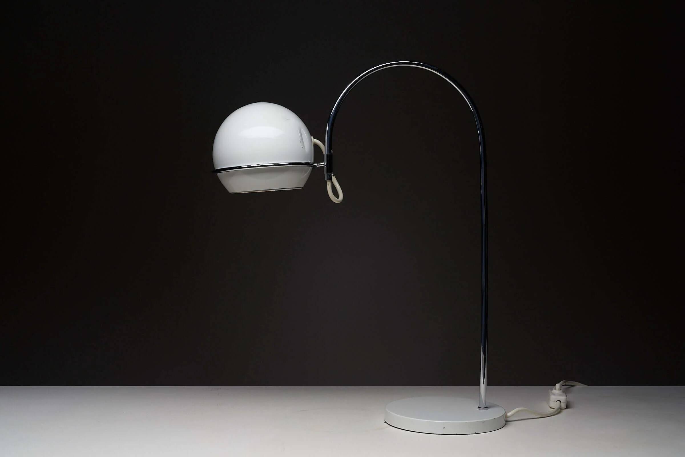 Lampe de table arc en chrome par Cosack