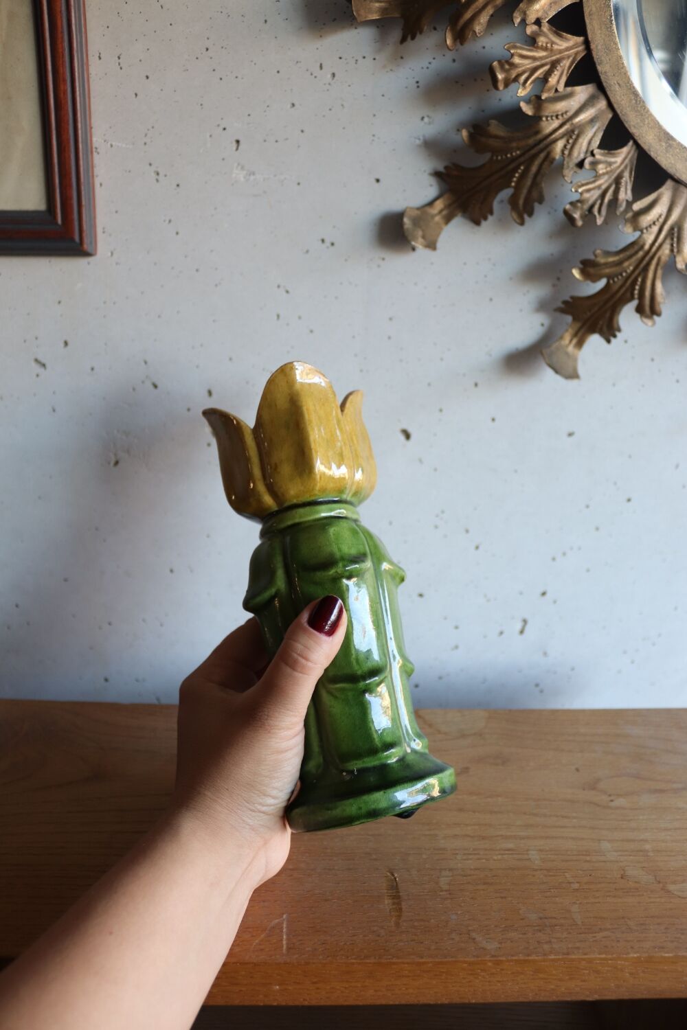 Vase ancien fleur en barbotine