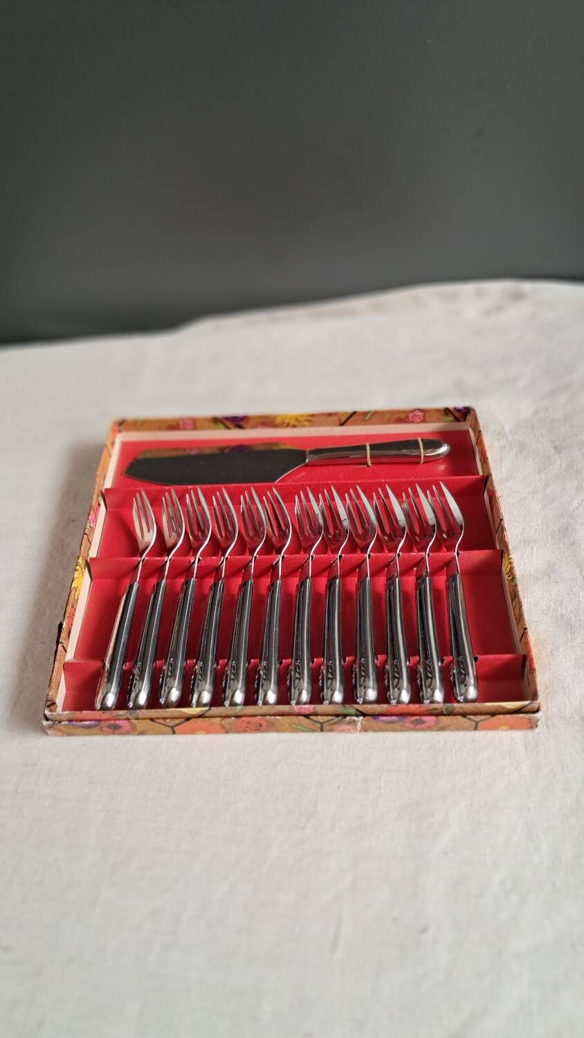 Cake forks