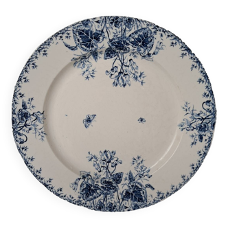 Round Gien porcelain dish with blue cyclamen motif