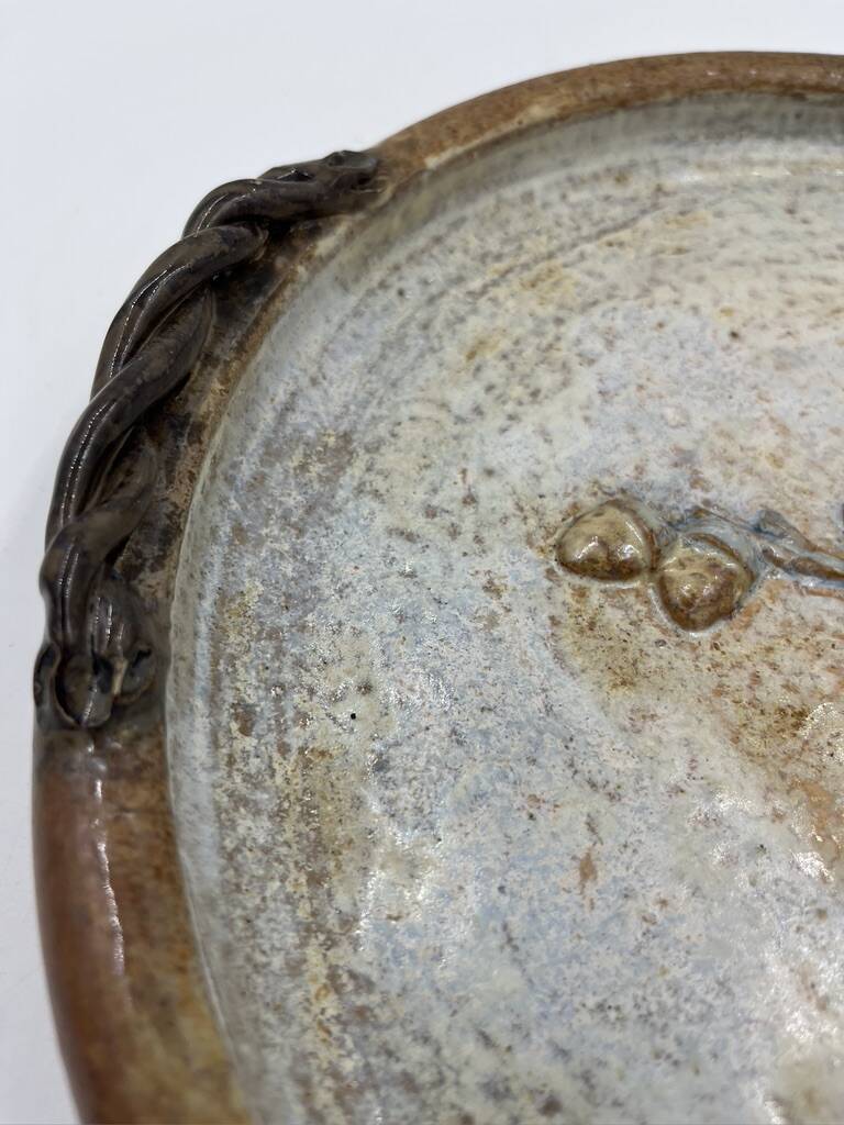 Stoneware fruit dish