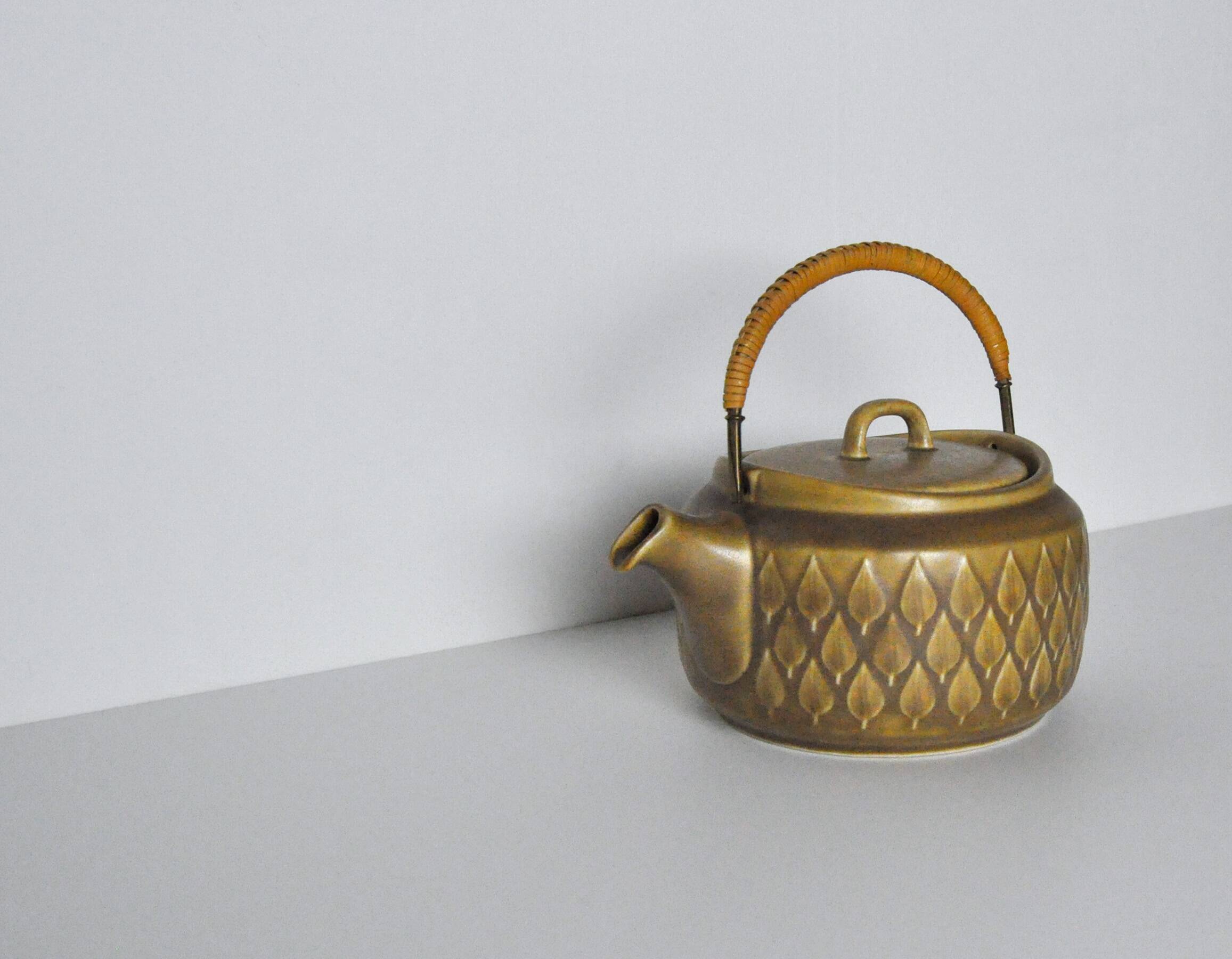 Tea pot by Jens H. Quistgaard for Bing & Grøndahl Denmark