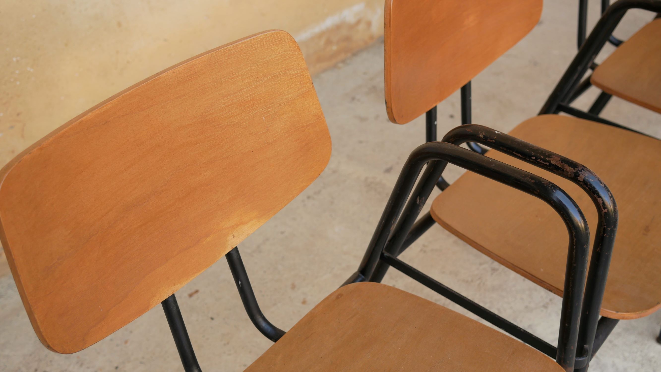 Stella chair "the indislocalable chair"