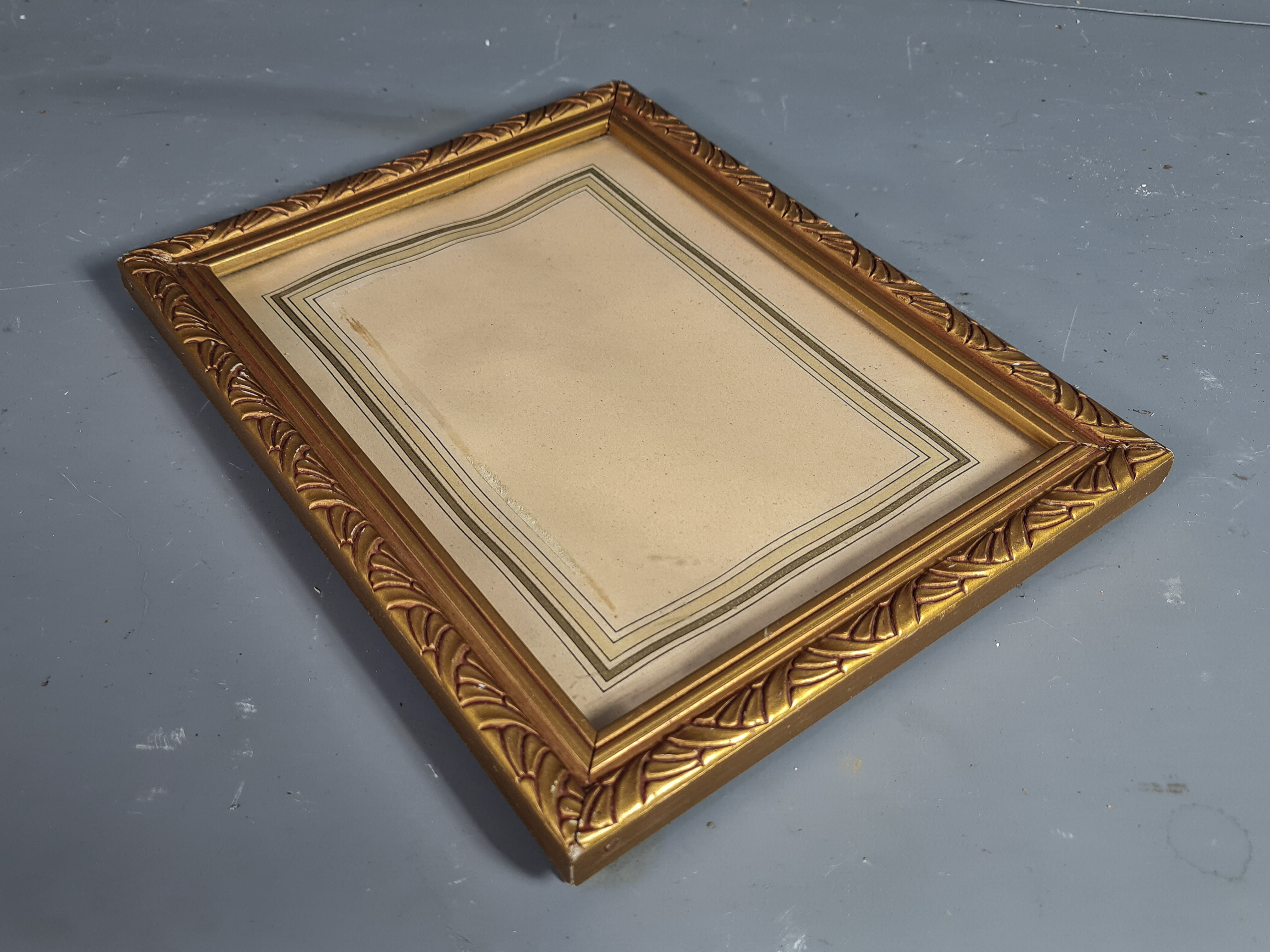 Old frame Art Deco gilded stucco wood 22.5x17.5 cm, foliage 14.9x19.9 cm SB