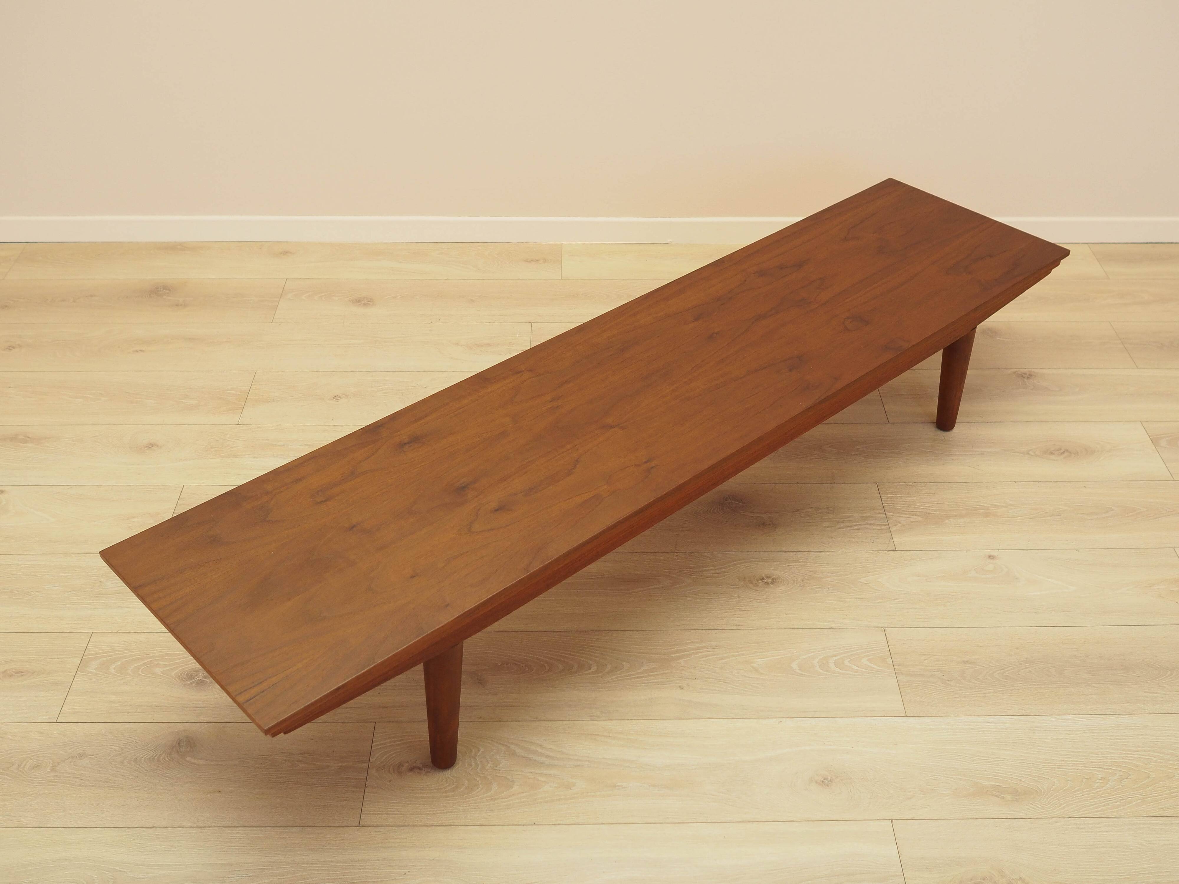 Meuble bas en teck, design danois, années 1970, fabriqué au Danemark
