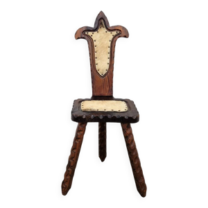 Tabouret trépied espagnol