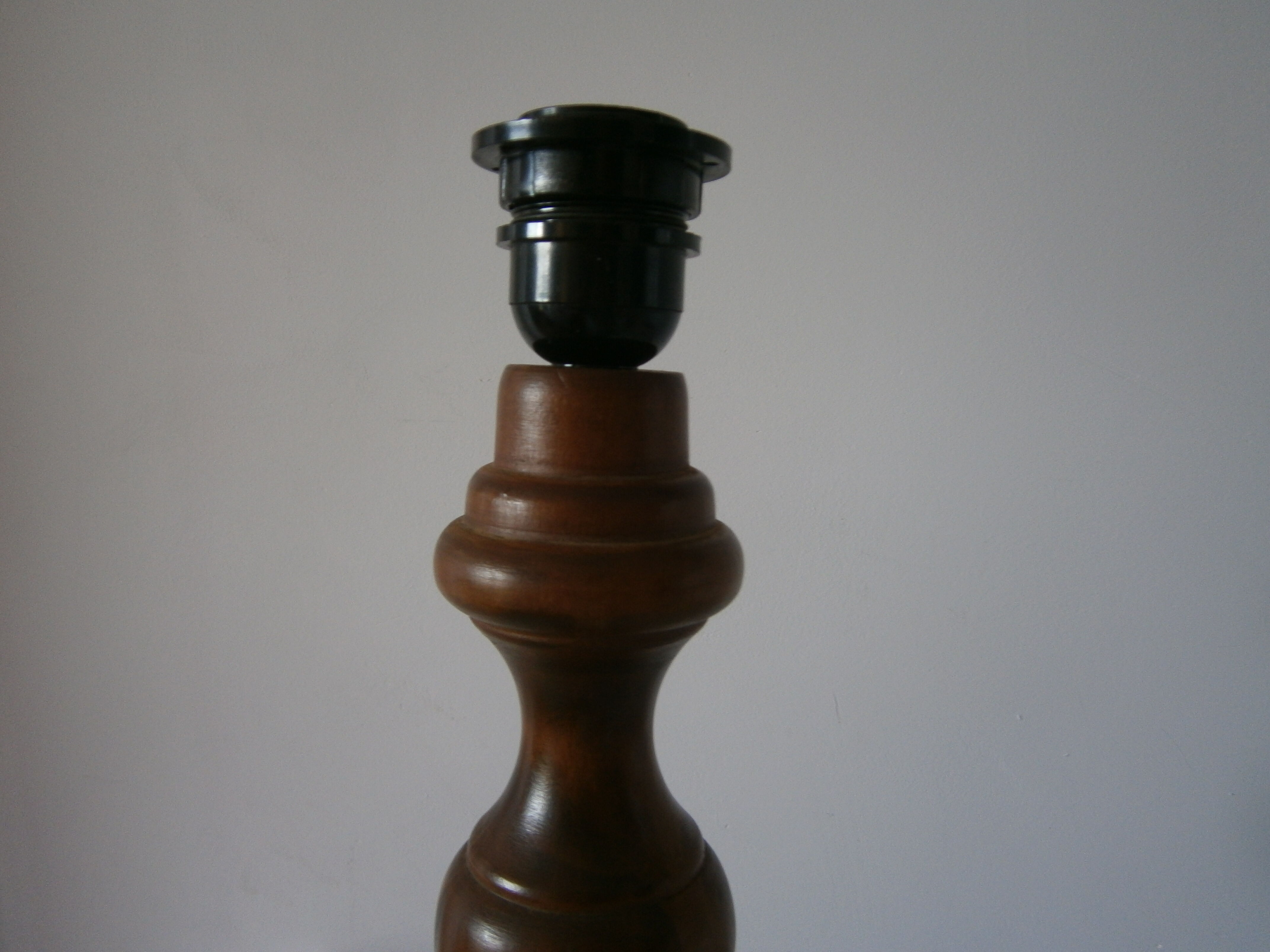 Turned wooden lamp foot