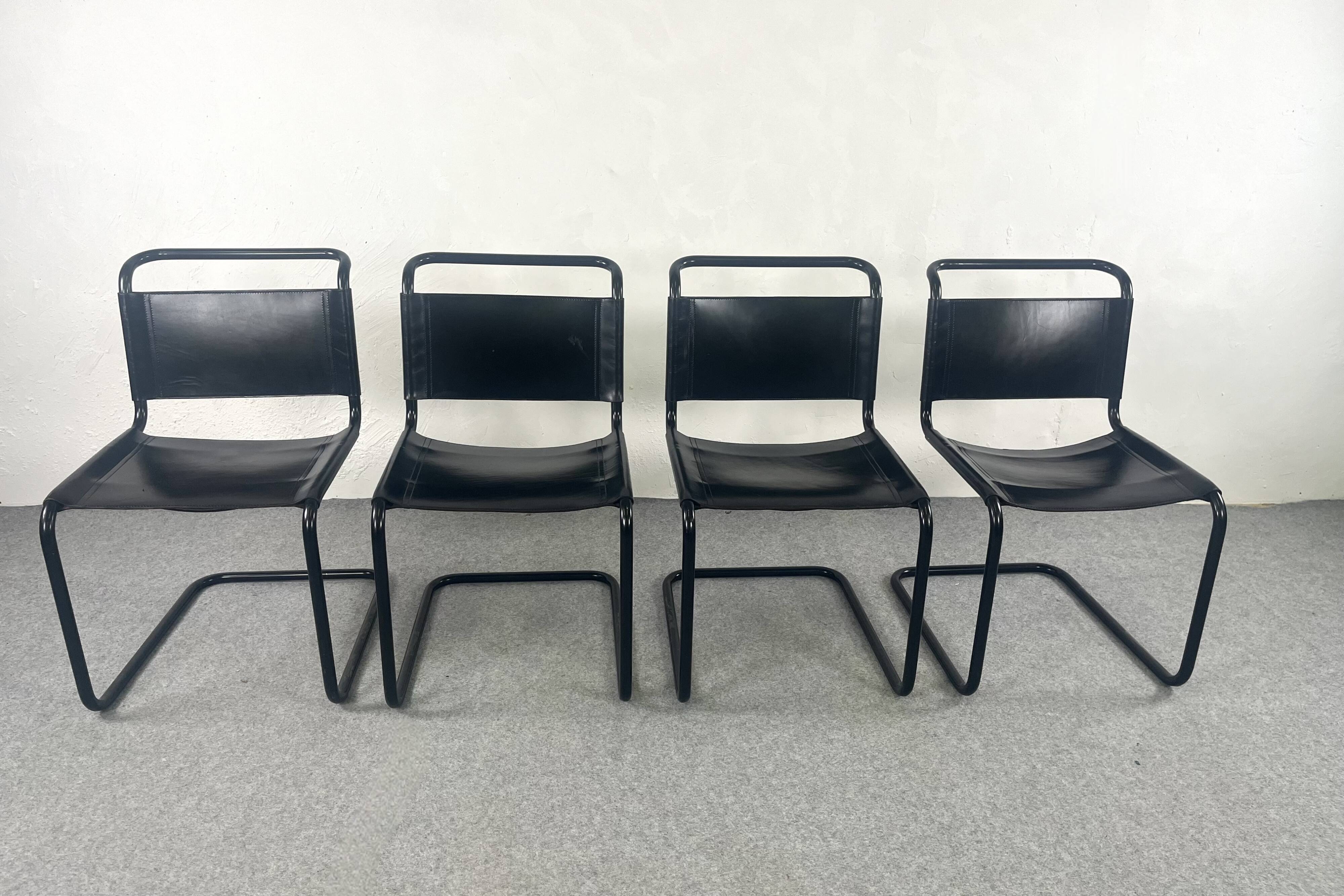 Série de 4 chaises dans le style  S33 de Mart Stam - 1960s