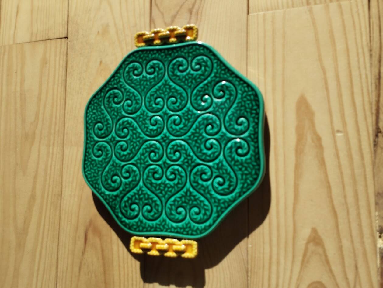 flat dish in slipware