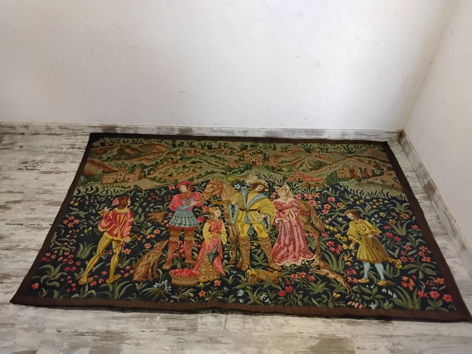 Wall hanging / tapestry