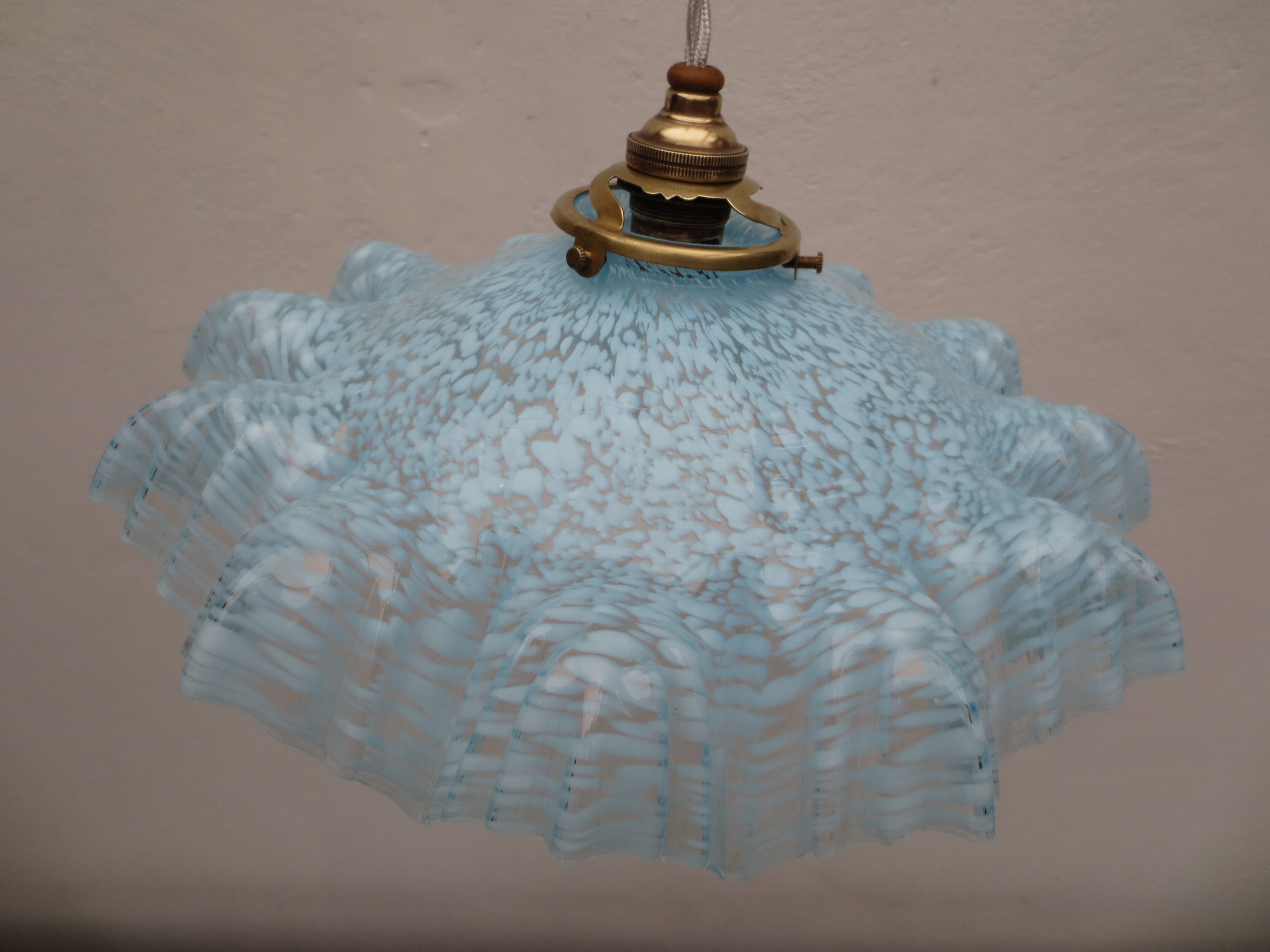 Blue clichy opaline hanging