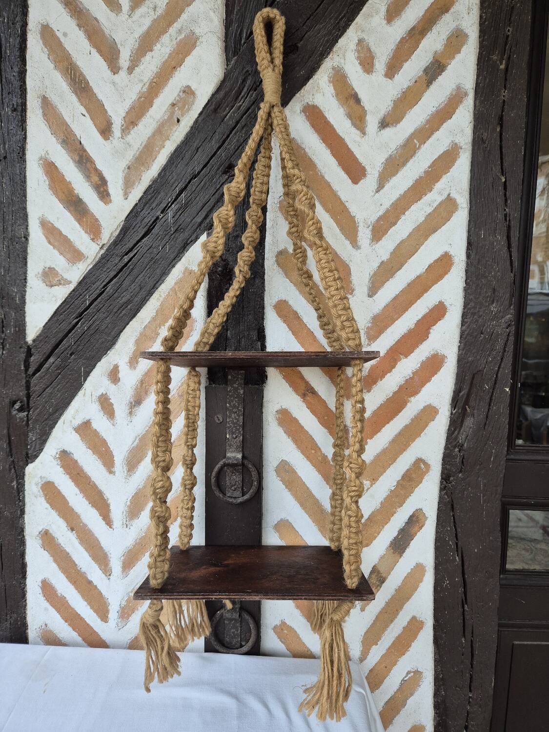 Étagère en macramé vintage