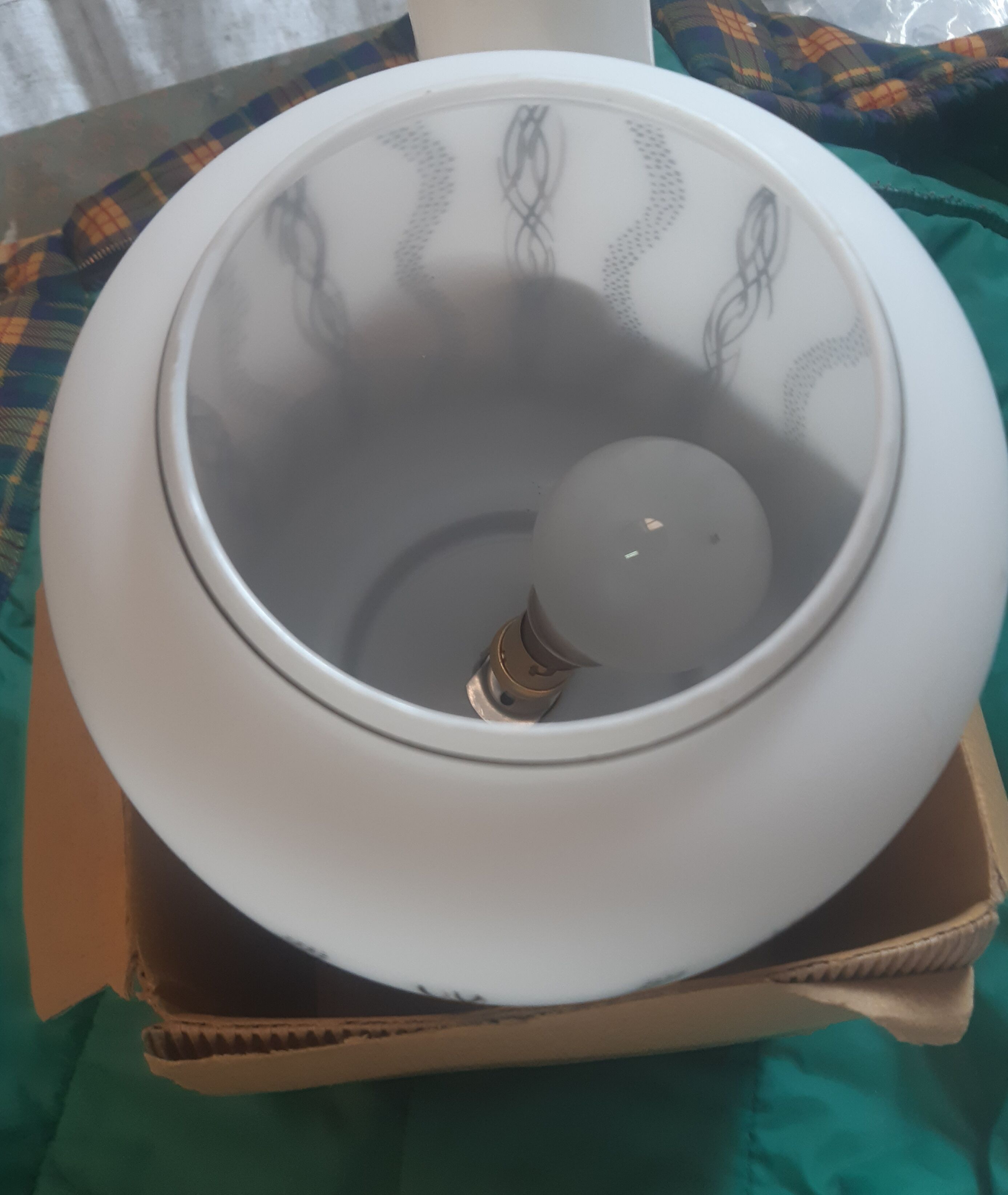 Suspension vintage opaline