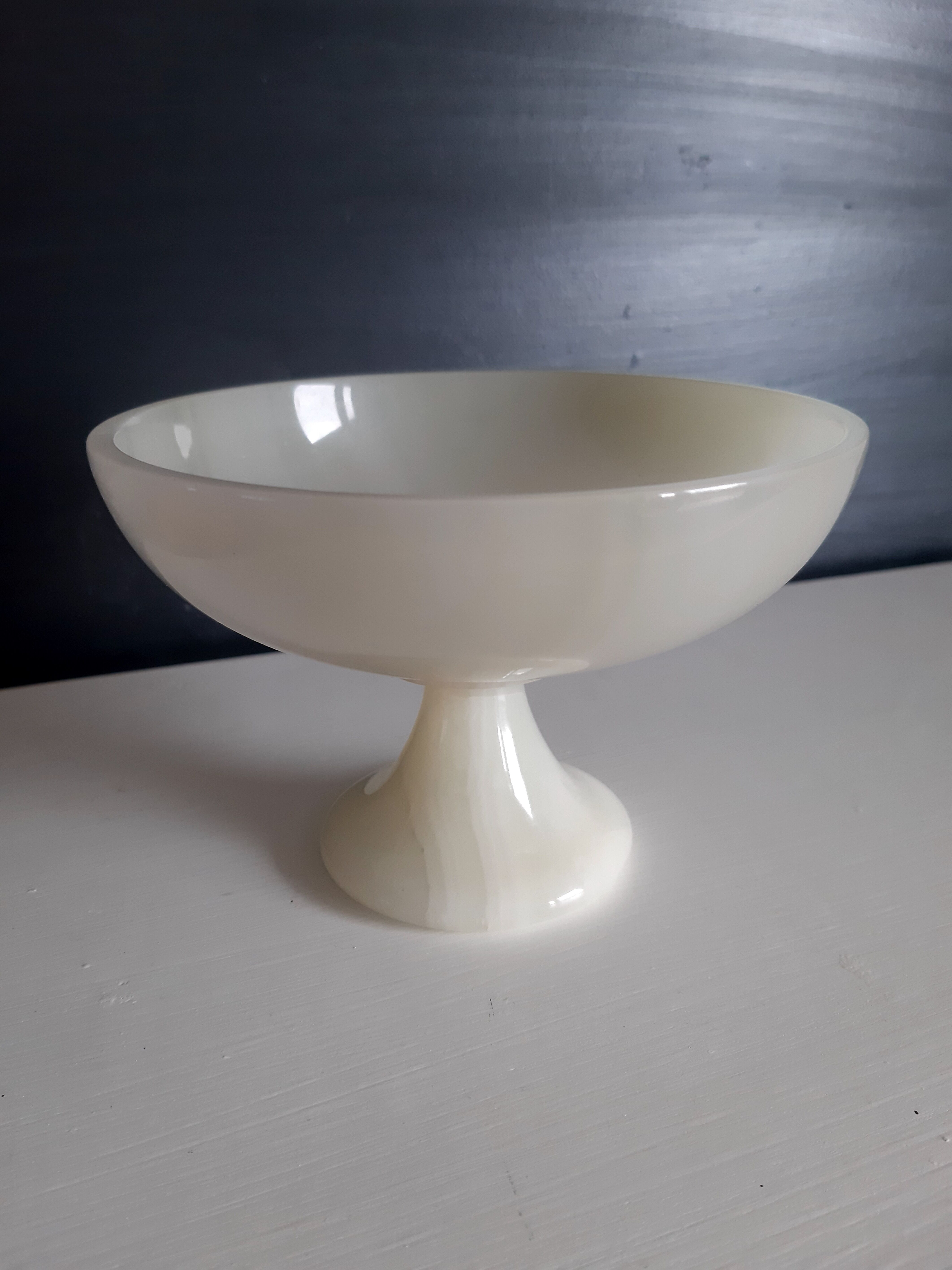 Alabaster cup and 3 eggs