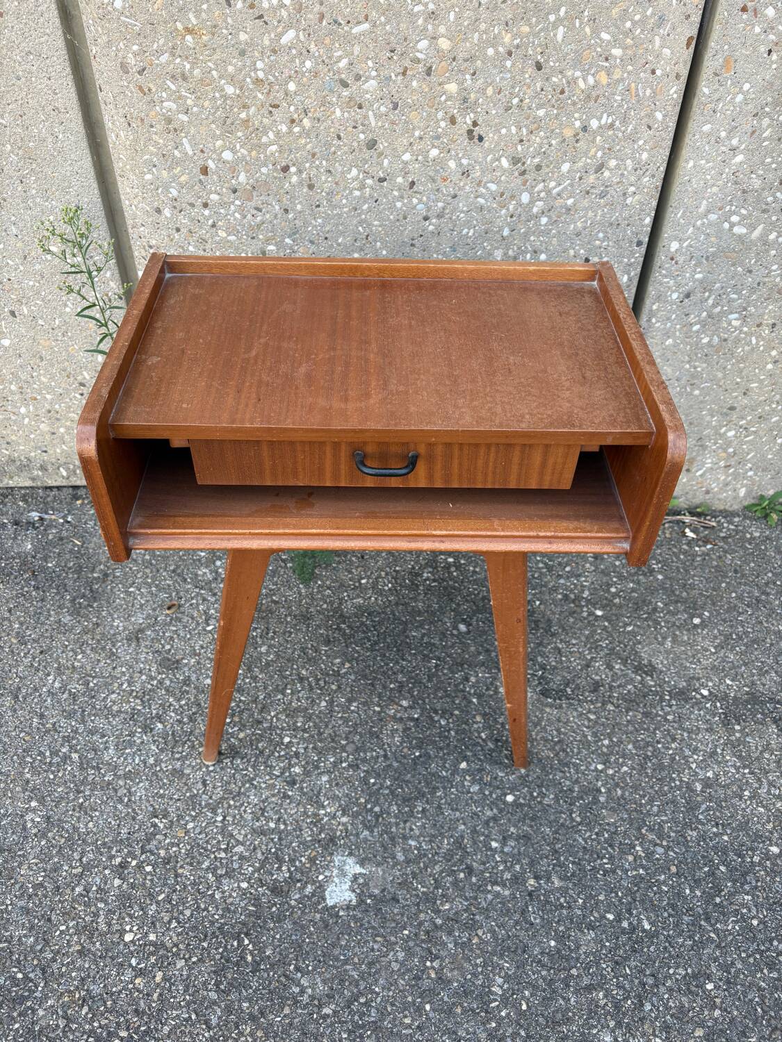 Bedside table with compass feet