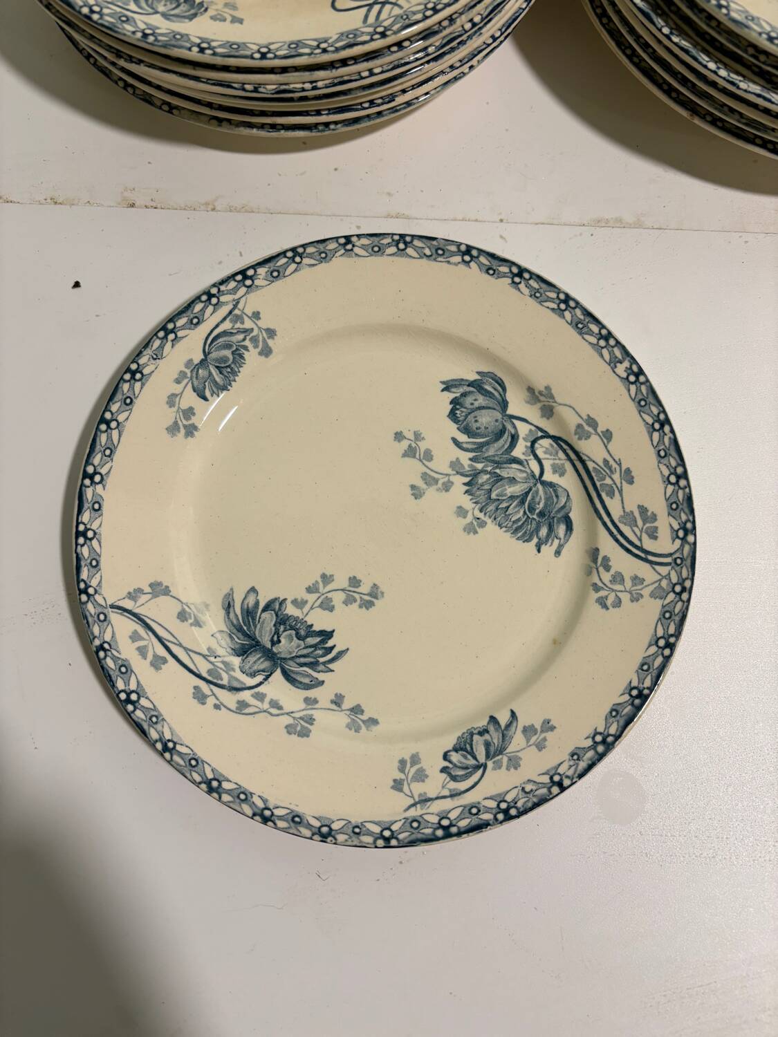 Sarreguemine Royat dessert plates