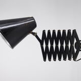 Bometal scissor accordion lamp
