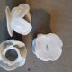 Trio de bougeoirs en porcelaine de Limoges