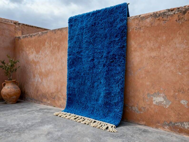 Mystical blue wool Moroccan rug 150/250cm