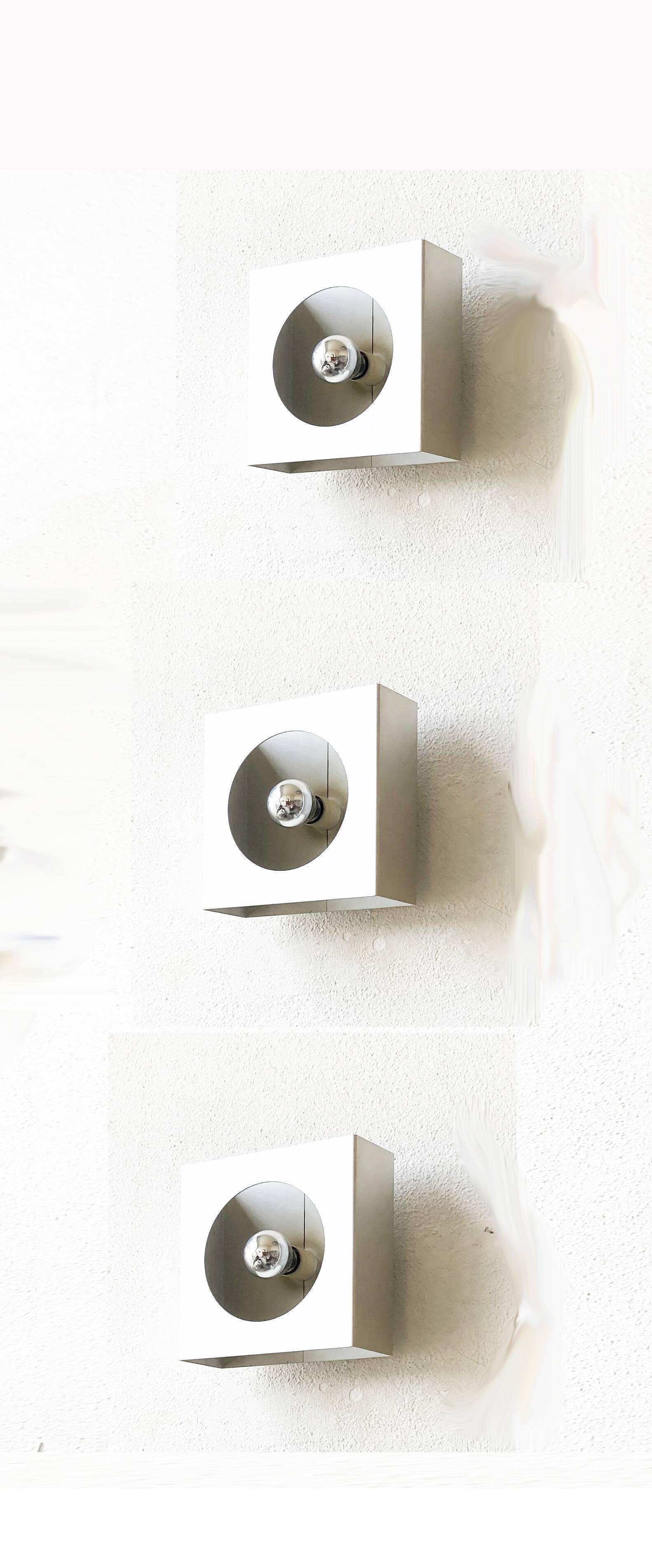 3 Disderot 1969 wall lights Mod 2091