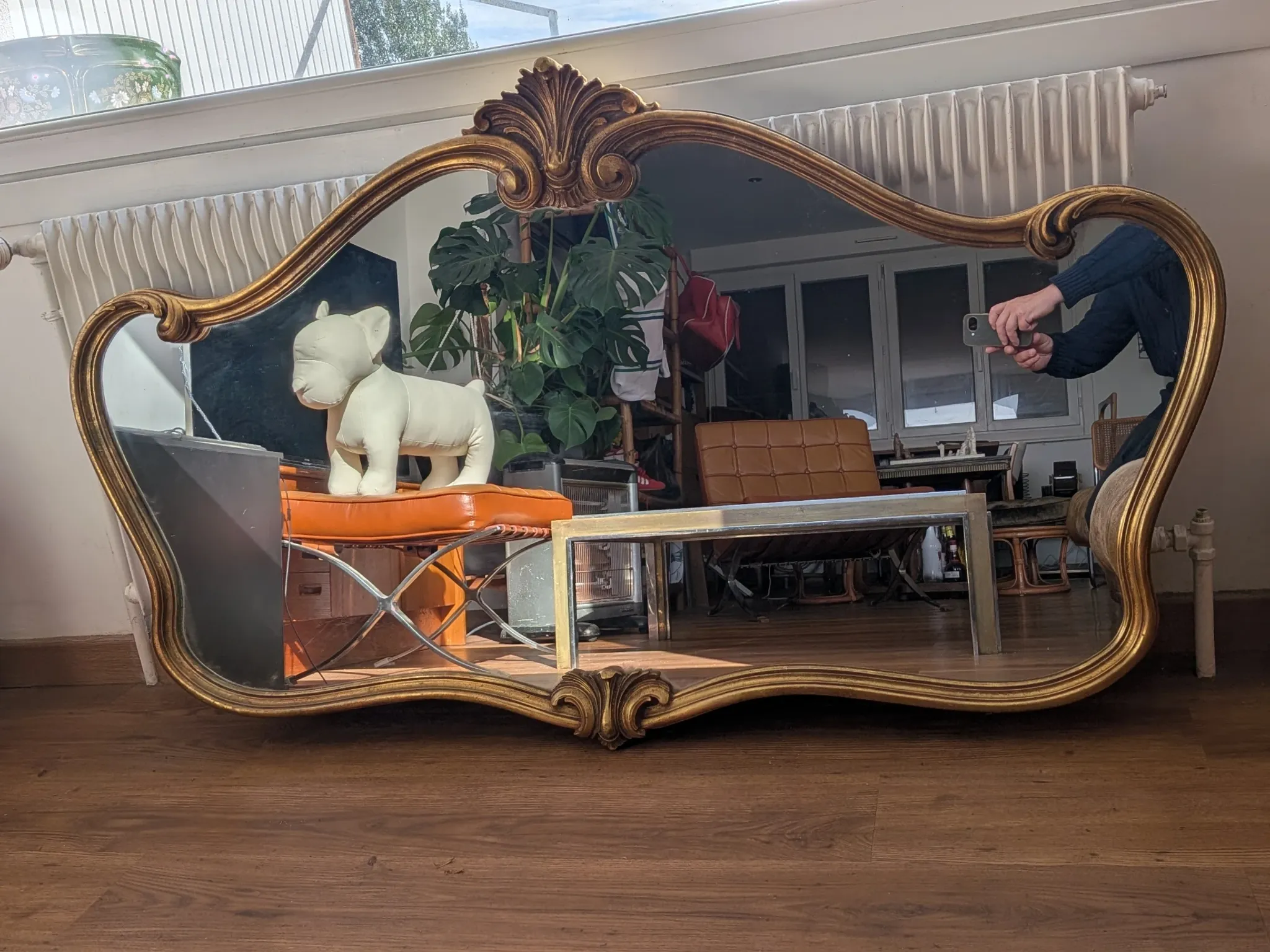 Large golden mirror in vintage Louis XV rocaille style, 144 cm